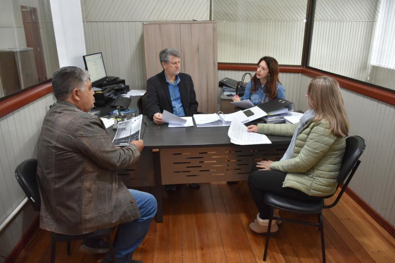 Comissão de Educação, Saúde e Assistência Social emite parecer favorável a três projetos de lei